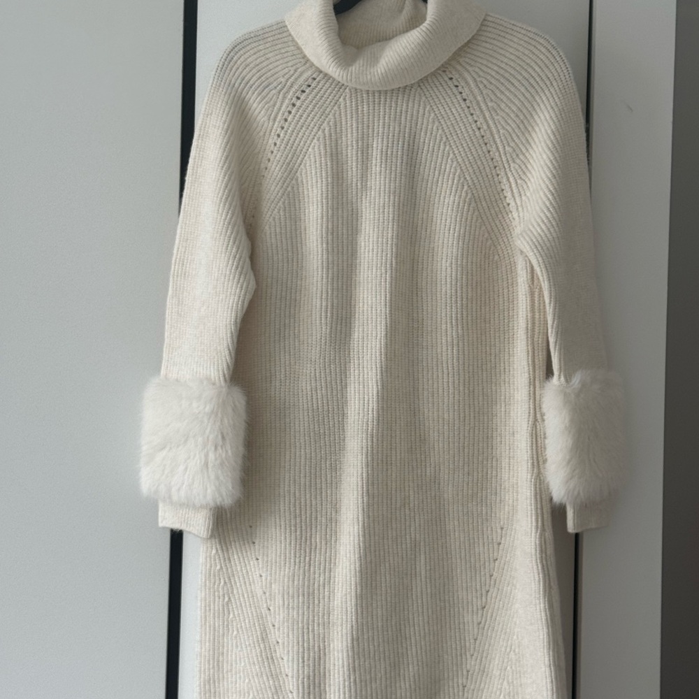 Saks Fifth Avenue Cream Turtleneck Sweater with Fur Cuffs